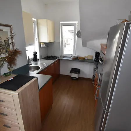 Free Alps, Massage & Wine شقة *