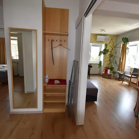Apartment Free Alps, Massage & Wine