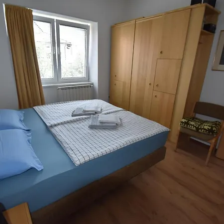 Daire Free Alps, Massage & Wine Bovec