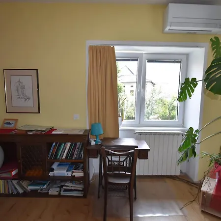 Free Alps, Massage & Wine