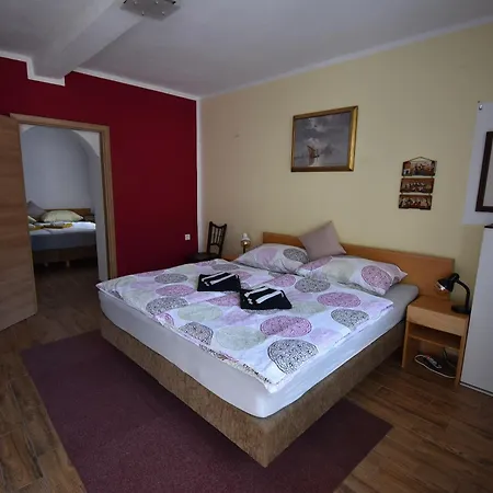 Free Alps, Massage & Wine *