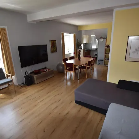Daire Free Alps, Massage & Wine Bovec