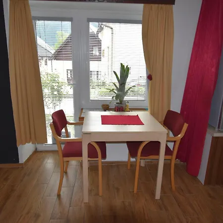 Free Alps, Massage & Wine Apartment *