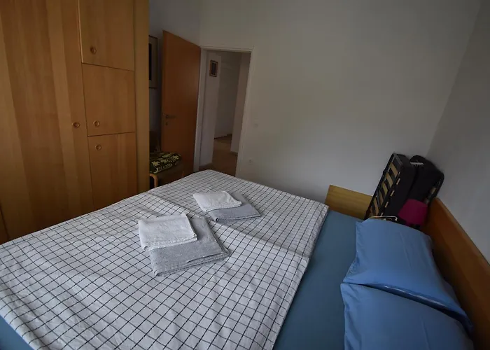 דירה Free Alps, Massage & Wine *