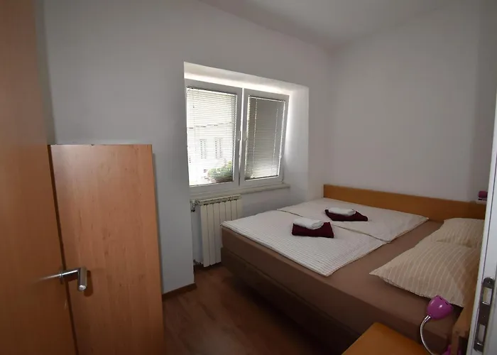 דירה Free Alps, Massage & Wine *