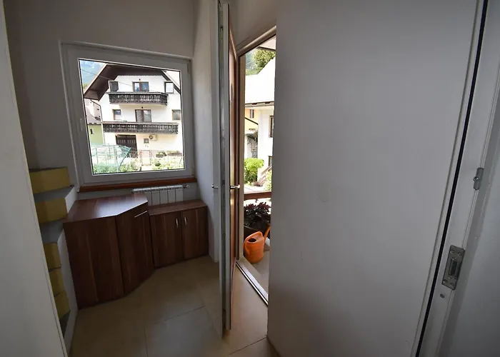 דירה Free Alps, Massage & Wine *